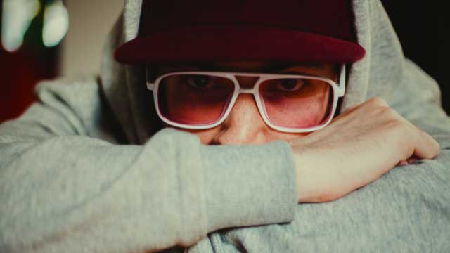 How to stop being shy to talk to a girl